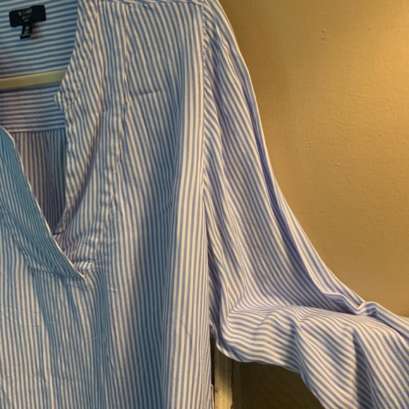 Blouse - Picture 2 of 4